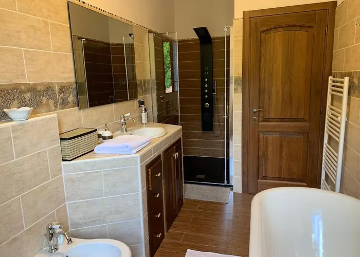 Lägenhet Taro Santa Maria del Taro